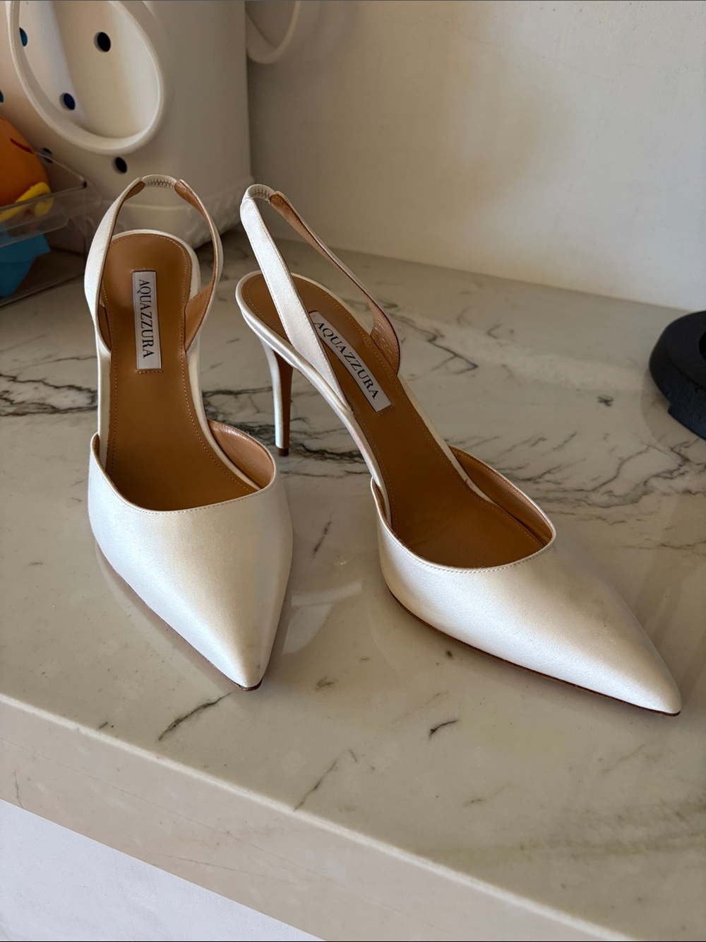 Aquazzura Ivory Pointed Slingback Stiletto Pumps